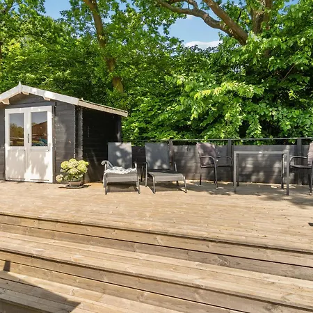 Holiday home 3 Bedroom In *