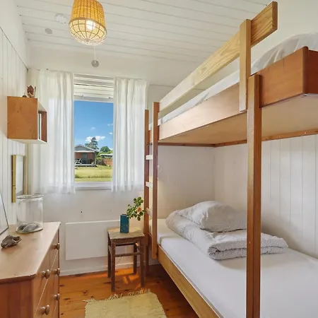 3 Bedroom In Holiday home
